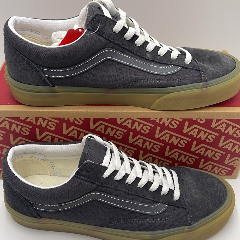 Vans WMNS Style 36
Gum Asphalt
VN0A54F6107
Sneakers - Picture 2 of 16